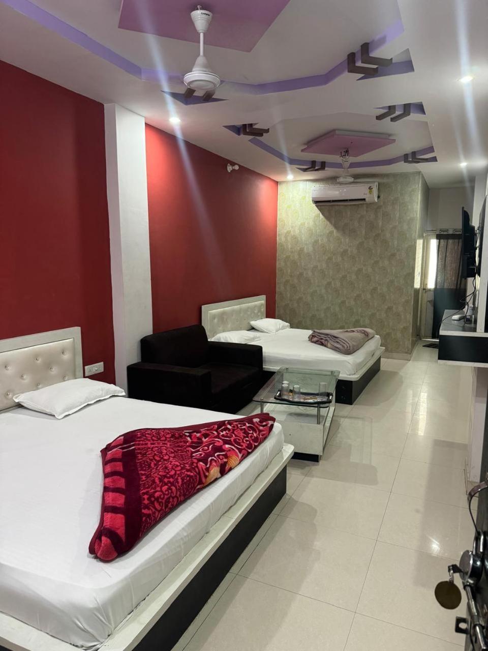 Hotel Aapno Shyam And Restaurant Khātu Exterior foto